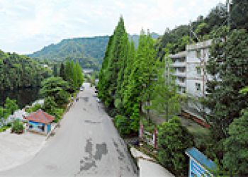 四面山農(nóng)家樂(lè) 響水灘度假村